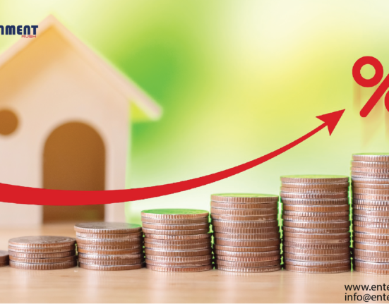 Decline in Mortgage Requests as Interest Rates Surge Above 7%
