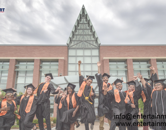 Achieving Balance: Juggling Academics and Extracurriculars in High School, US