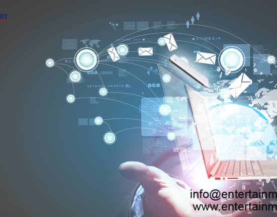 Digital Dynamics: Staying Abreast of Tech Trends in a Constantly Changing Landscape, USA